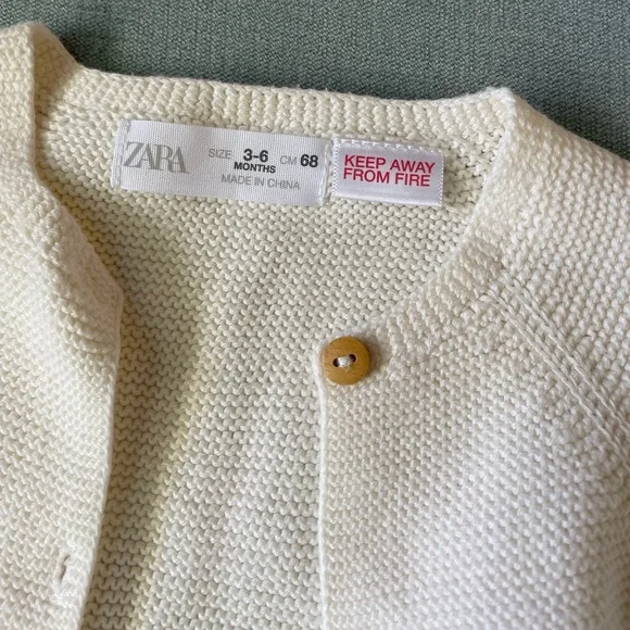 Zara Cream Knit baby sweater set - Picture 2 of 4